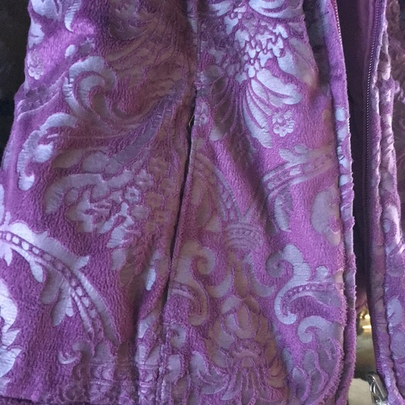 Reversible Purple Plush Vest - Picture 4 of 4